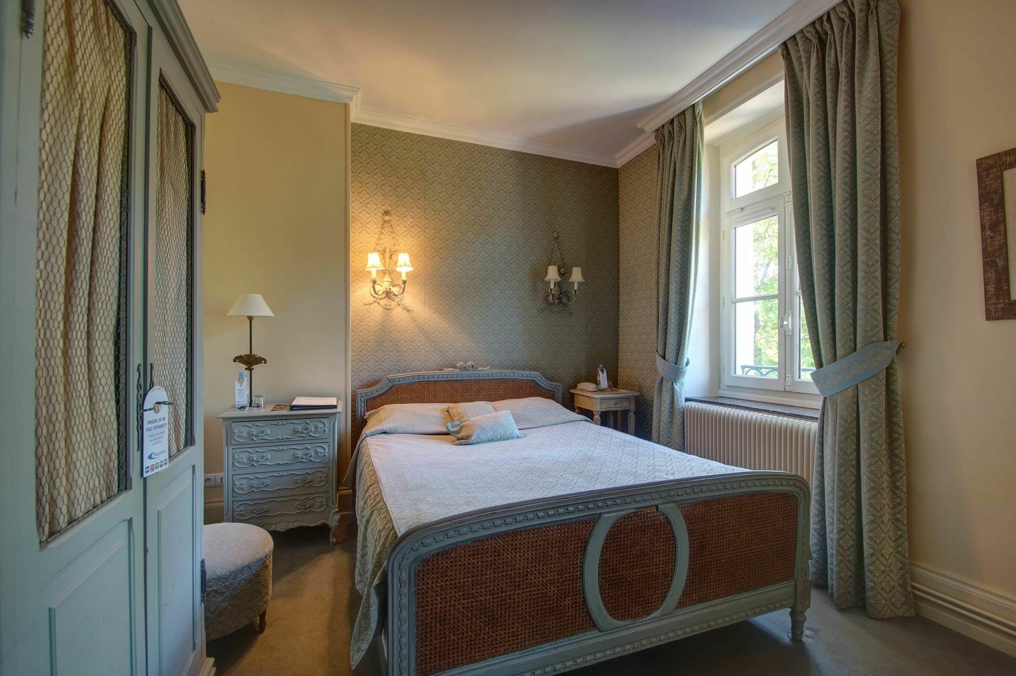 Hotel Chateau Clery Hesdin-l'Abbe ภายนอก รูปภาพ