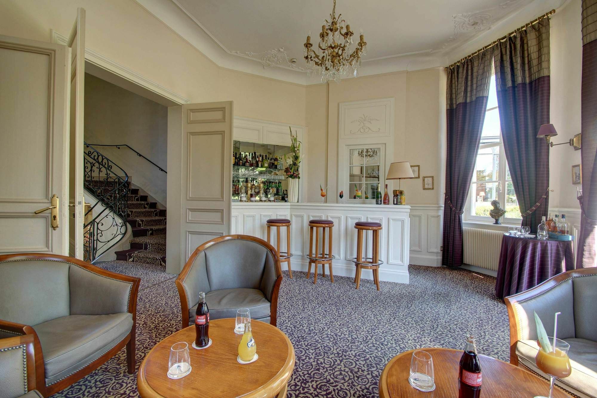 Hotel Chateau Clery Hesdin-l'Abbe ภายนอก รูปภาพ