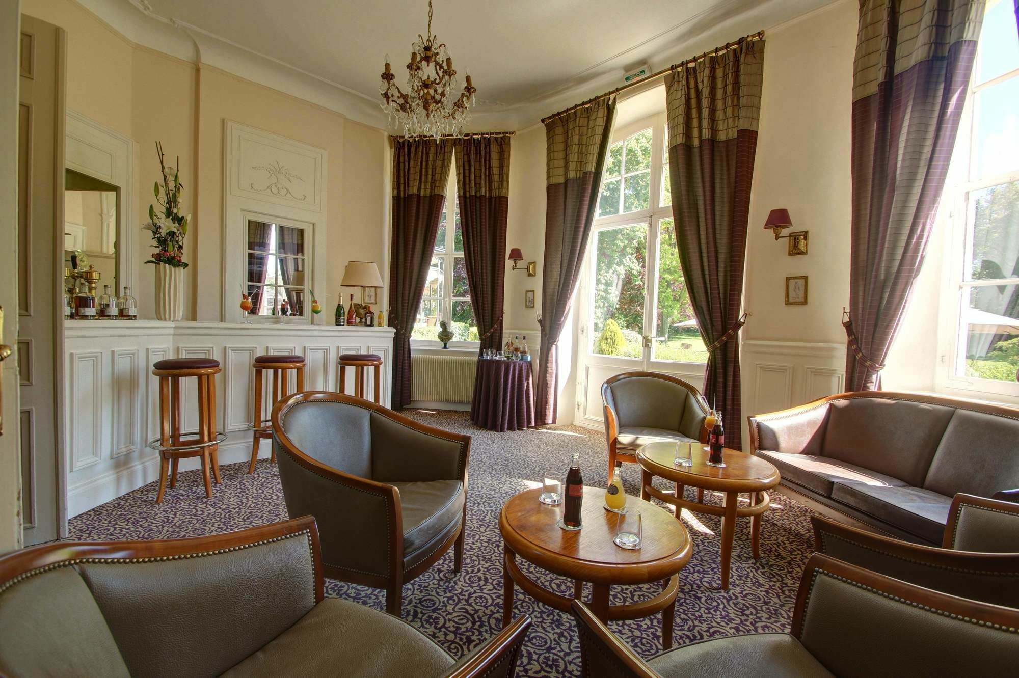 Hotel Chateau Clery Hesdin-l'Abbe ภายนอก รูปภาพ